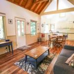 Alpine Arnica Cottage 1 - Darwin Holiday 0