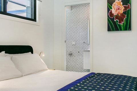 A SWEET ESCAPE At The Beach - Darwin Holiday 5