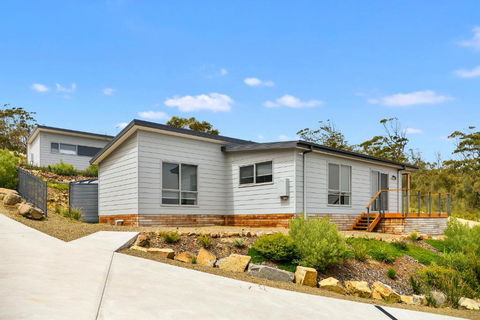 Chill Tasmania - Darwin Holiday 1