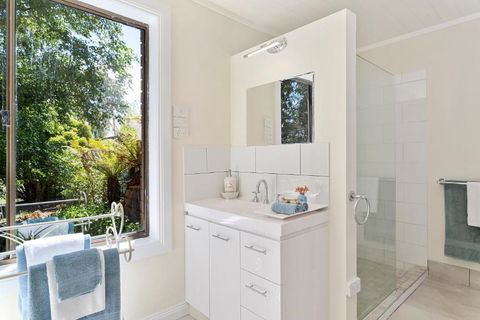 Birch Lane - Darwin Holiday 3