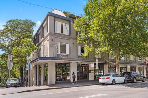 Surry Hills Modern Two Bedroom 13 CRN - Darwin Holiday 1