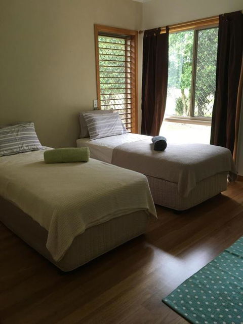 Cairns Homestead Acreage Pet & Family Friendly - Darwin Holiday 6