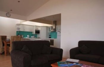 Birubi Holiday Homes - Darwin Holiday 2