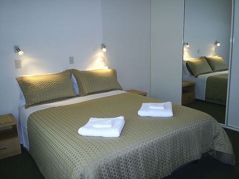 Birubi Holiday Homes - Darwin Holiday 4