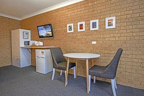 Coast Inn Motel - Darwin Holiday 3