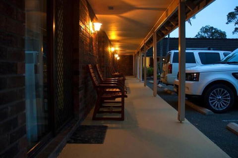 Karuah Motor Inn - Darwin Holiday 1