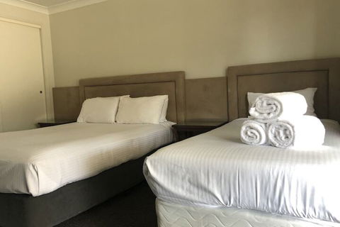 Hervey Bay Motel - Darwin Holiday 7