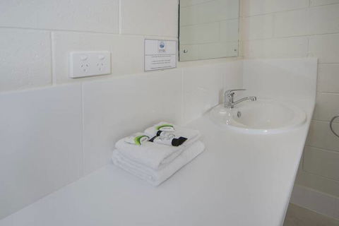 Victor Harbor City Inn - Darwin Holiday 7
