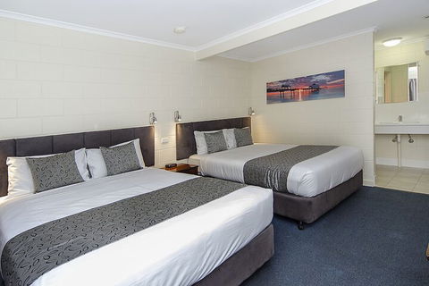 Victor Harbor City Inn - Darwin Holiday 6