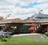 Hotel Kurrajong Canberra - Darwin Holiday