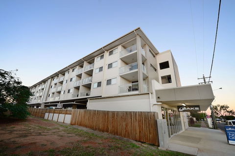 Oaks Moranbah Suites - Darwin Holiday 4