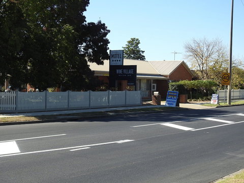 Wine Village Motor Inn - Darwin Holiday 5