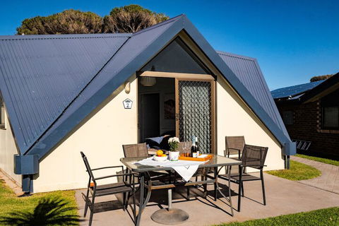 Beach Cabins Merimbula - Darwin Holiday 2