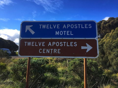 Twelve Apostles Motel & Country Retreat - Darwin Holiday 1
