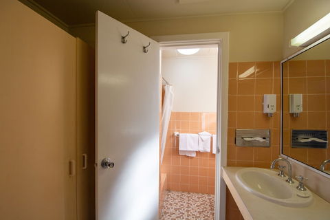 Midcity Motor Lodge - Darwin Holiday 6