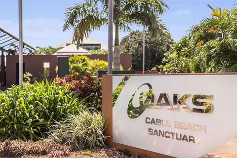 Oaks Cable Beach Resort - Darwin Holiday 1