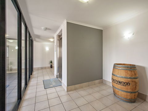 Shoal Bay Beachclub Apartments - Darwin Holiday 0