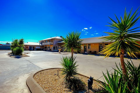 Club Motor Inn - Darwin Holiday 1