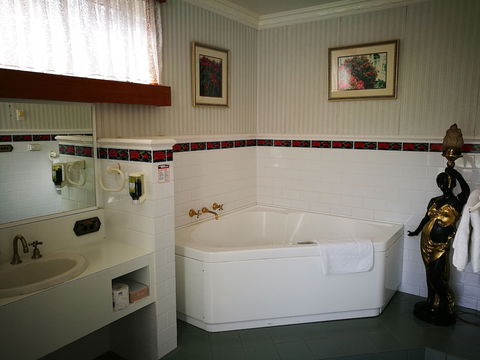 Motel Mayfair On Cavell - Darwin Holiday 6