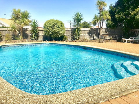 Burwood East Motel - Darwin Holiday 0