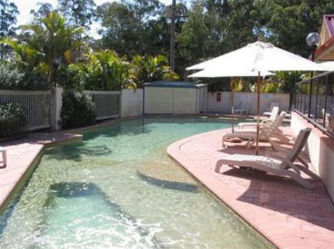 Nelson Bay Breeze Holiday Apartments - Darwin Holiday 2