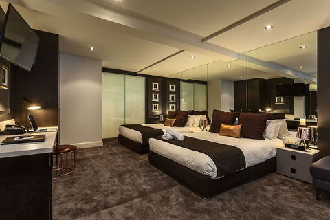 Quest East Melbourne - Darwin Holiday 6