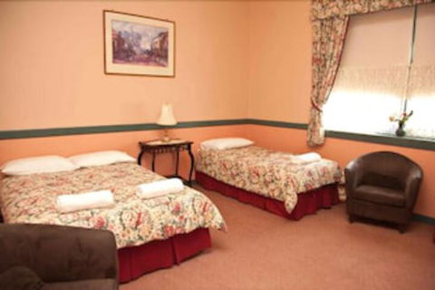 Imperial - Darwin Holiday 4