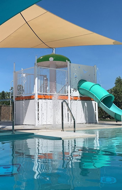 Queens Beach Tourist Village - Darwin Holiday 4