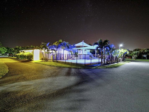 Queens Beach Tourist Village - Darwin Holiday 2