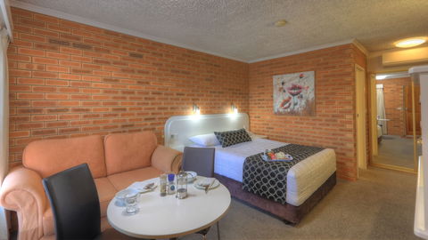 Cousins Motor Inn - Darwin Holiday 6