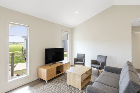 RACV Cobram Resort - Darwin Holiday 3