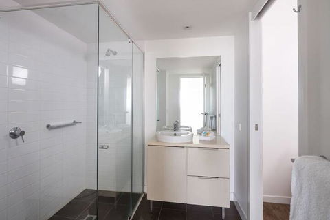 Direct Hotels â€“ Islington At Central - Darwin Holiday 6