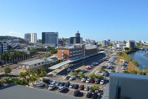 Direct Hotels â€“ Islington At Central - Darwin Holiday 1