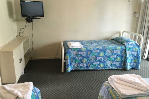 Mountway Holiday Apartments - Darwin Holiday 6