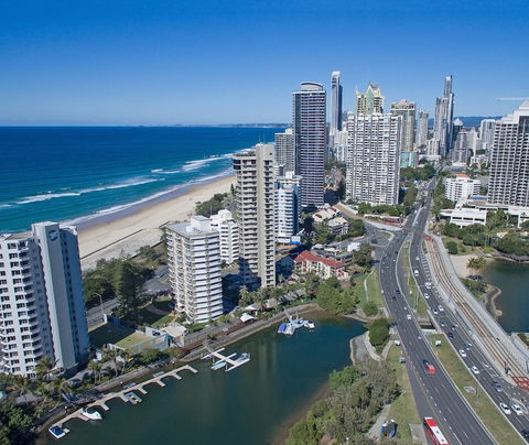 Capricorn One - Darwin Holiday 1