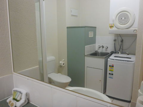 Palm Cove Tropic Apartments - Darwin Holiday 2