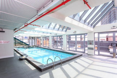 The Paramount Serviced Apartments Melbourne - Darwin Holiday 2