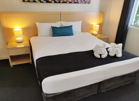 Coconut Grove Holiday Apartments - Darwin Holiday 3