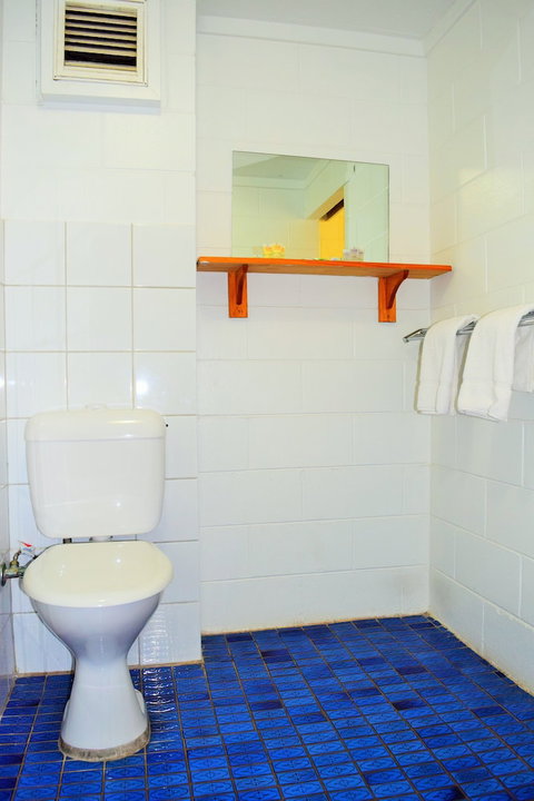 Coconut Grove Holiday Apartments - Darwin Holiday 6