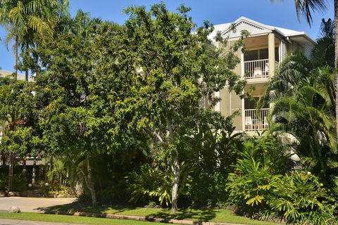 Port Douglas Apartments - Darwin Holiday 6