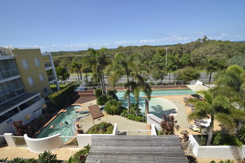 Seachange Coolum Beach - Darwin Holiday 2