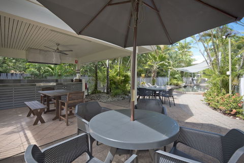 Tropical Nites - Darwin Holiday 5