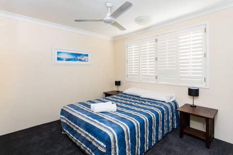 Burleigh Point Holiday Apartments - Darwin Holiday 3