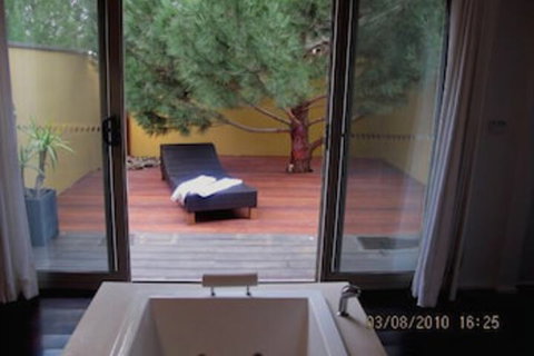 Blue Cliffs Retreat - Darwin Holiday 6