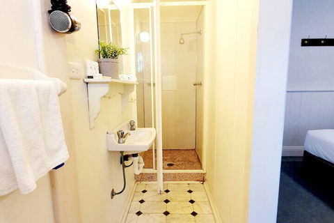 Point Lonsdale Guest House - Darwin Holiday 6