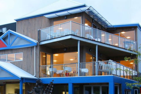 The Island Accommodation - Hostel - Darwin Holiday 1
