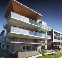 Charlestown Executive Apartments - Darwin Holiday