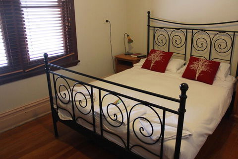 Burwood Bed And Breakfast - Darwin Holiday 3