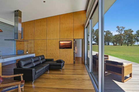 The Longhouse Suite 2 - Darwin Holiday 6