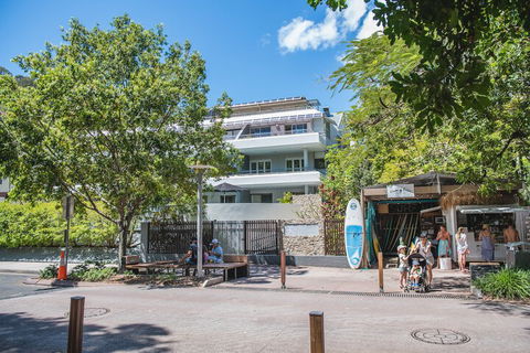 Saks On Hastings - Darwin Holiday 3